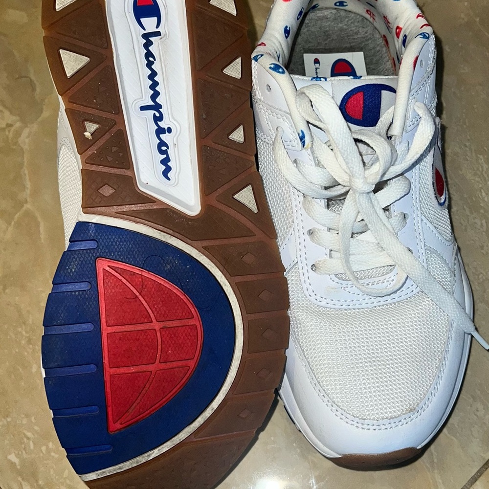 Champion 93 Eighteen Classic - White Sneakers with Colorful Accents